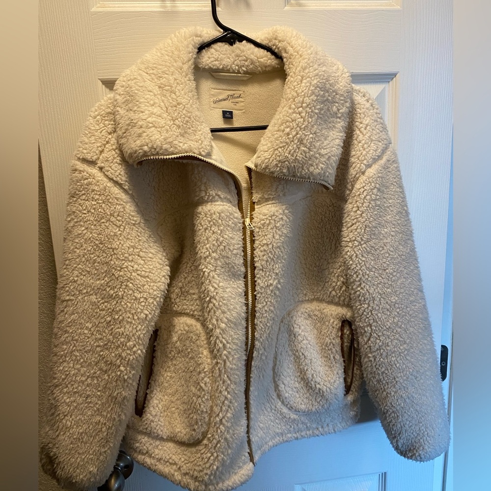 Chunky Jacket Universal Thread
